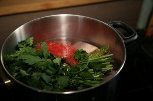 préparation du couscous : la sauce