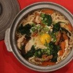 Soupe de nouilles udon en donabe Soupe de nouilles udon en donabe
