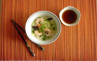 Nouilles somen froides en bouillon