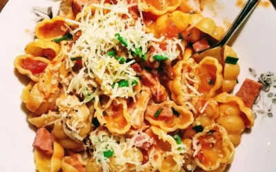 Gnocchis au saucisson et tomates