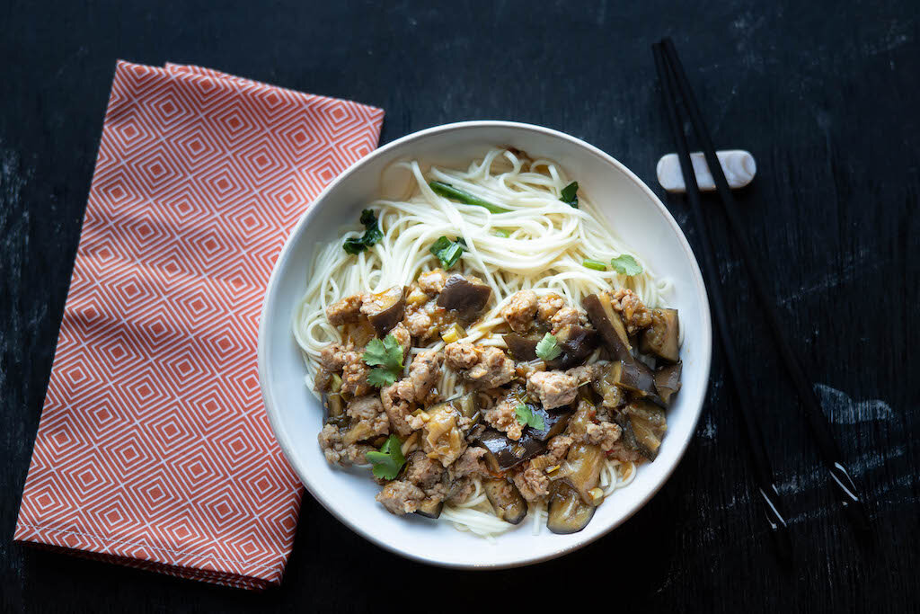 Mien aux aubergines en sauce