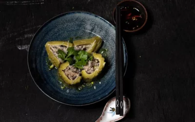 Soupe de concombre amer farci au porc et aux vermicelles