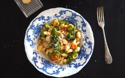 Orecchiette con acciughe e broccoletti